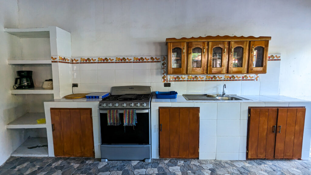 rancho-dos-suenos-costa-del-sol-playa-arena-el-salvador-surfcity-verano-casa-airbnb-palmeras-web- (70)